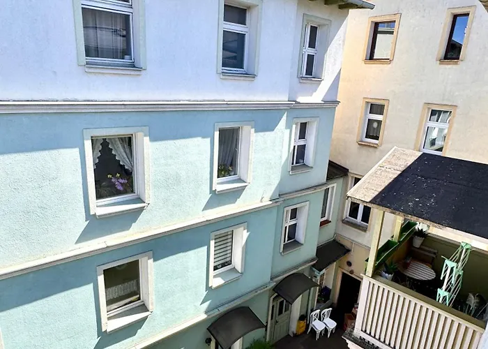 Pocztowka Spod Dachu *