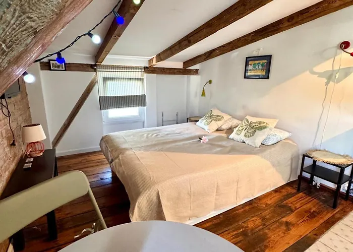 Pocztowka Spod Dachu Appartement